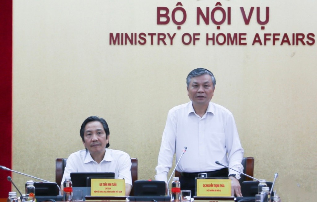 Bộ Nội vụ phối hợp chặt chẽ với Hiệp hội Khoa học hành chính Việt Nam xây dựng Báo cáo tổng kết...