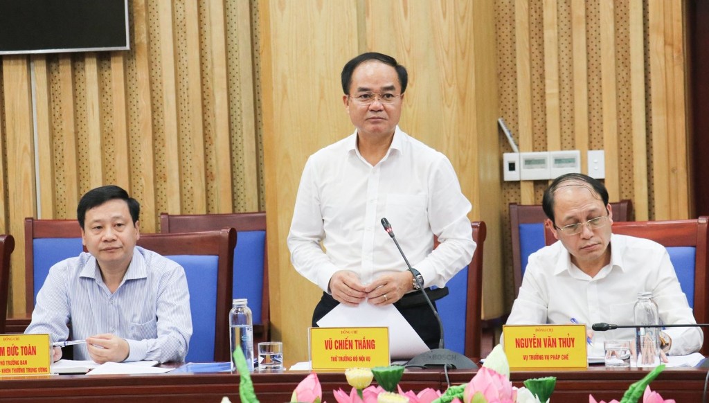 Đoàn kiểm tra của Bộ Nội vụ làm việc với UBND tỉnh Nghệ An về kết quả thực hiện các quy định của pháp luật thuộc lĩnh vực nội vụ