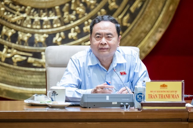 Phó Chủ tịch thường trực Quốc hội Trần Thanh...|https://snv.bacgiang.gov.vn/en_US/chi-tiet-tin-tuc/-/asset_publisher/aRIn3er4plGA/content/pho-chu-tich-thuong-truc-quoc-hoi-tran-thanh-man-ieu-hanh-hoat-ong-cua-uy-ban-thuong-vu-quoc-hoi-va-quoc-hoi