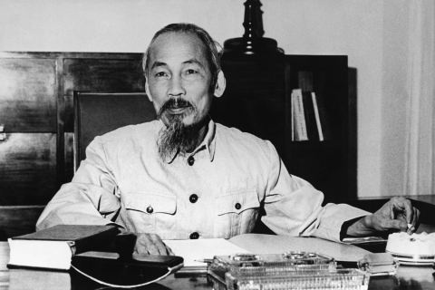 Vấn đề nêu gương trong di sản của Chủ tịch Hồ Chí Minh